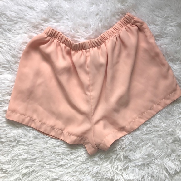 Brandy Melville Pink Shorts - Picture 3 of 4
